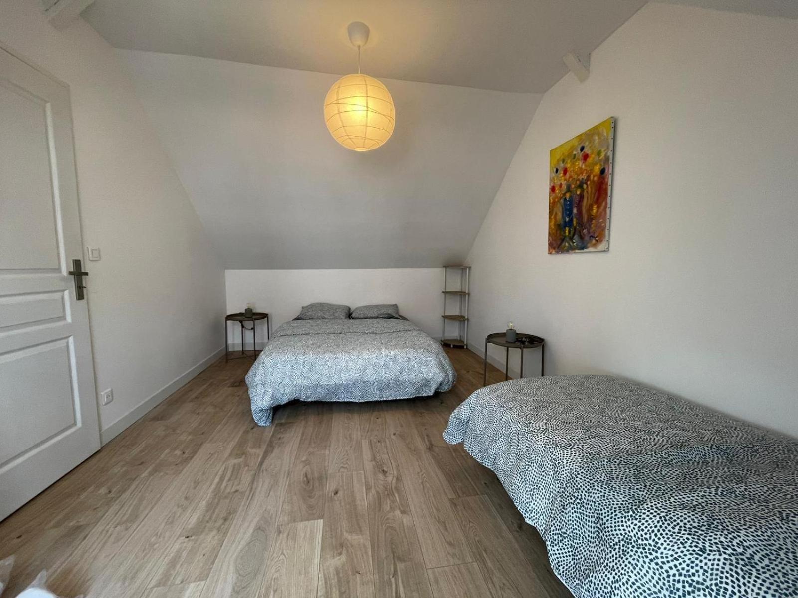 Jolie Maison Avec Jacuzzi 10 Pers, Parc Asterix Holiday home Cinqueux